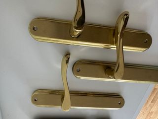 Picaportes dorados 