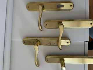 Picaportes dorados 