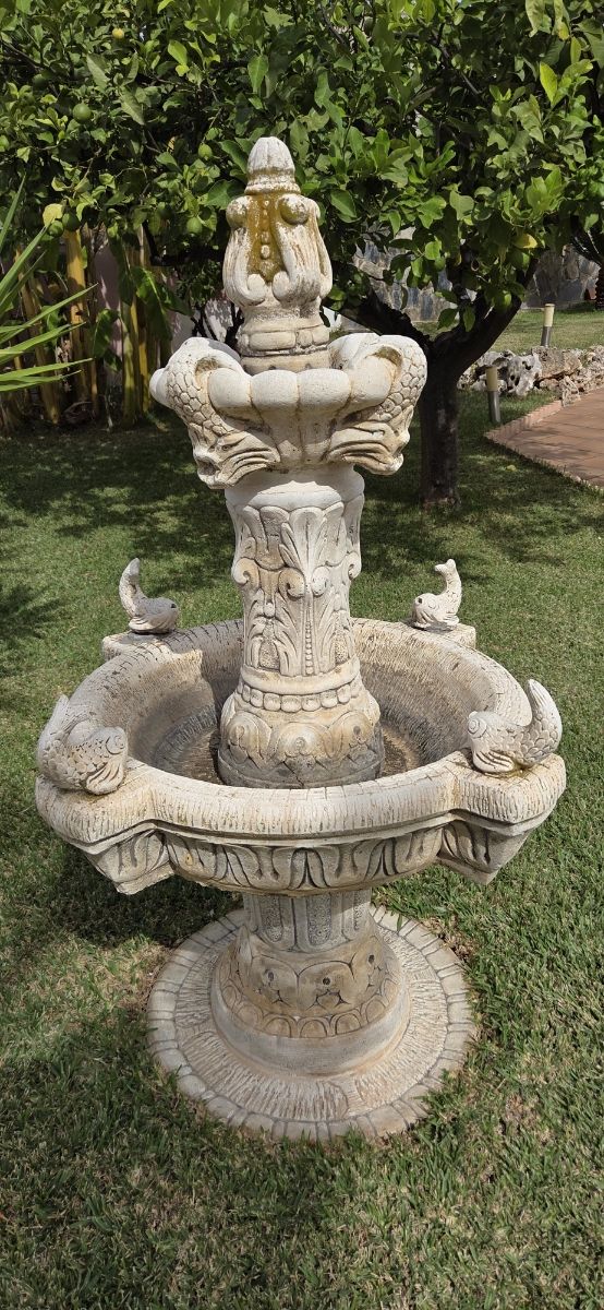 Fuente jardín piedra - beige