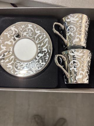 Juego café porcelana color plata