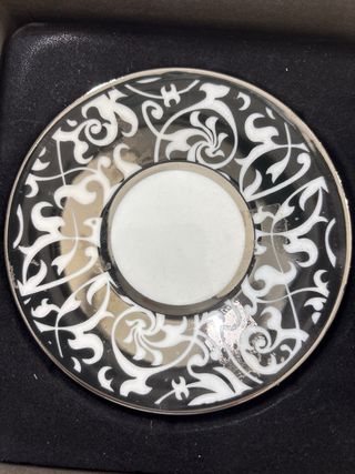 Juego café porcelana color plata