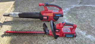 Toro: Soplador y cortasetos inalámbricos