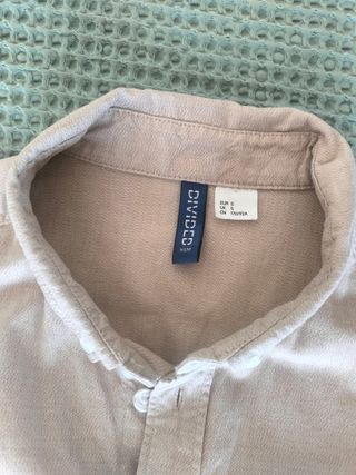 Camisa beige H&M Divided - Talla S