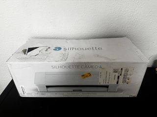 Silhouette Cameo 4 solo lo use 1 vez
