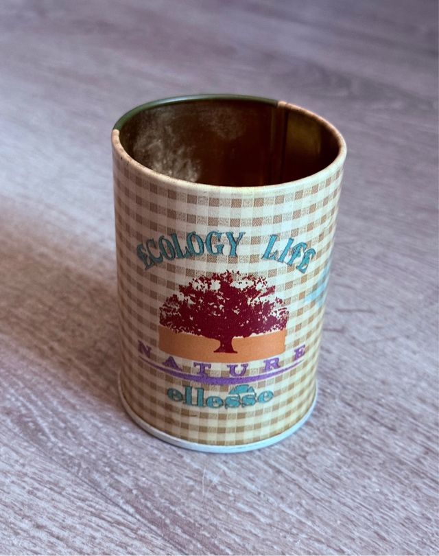 Lata Antigua Ellesse