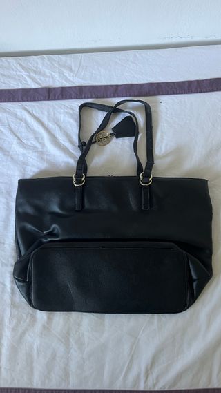 Bolso Guess Negro IMPECABLE (+115€)