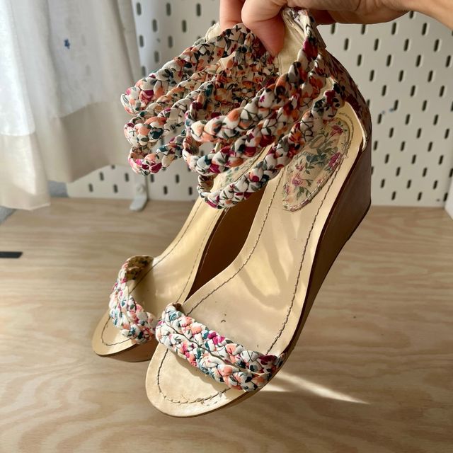 Sandalias cuña Marypaz florales