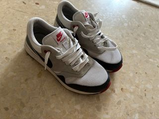 Zapatillas Nike Air Odyssey talla 42,5