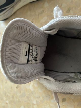 Zapatillas Nike Air Odyssey talla 42,5