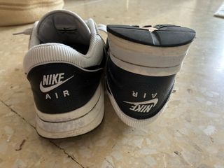 Zapatillas Nike Air Odyssey talla 42,5