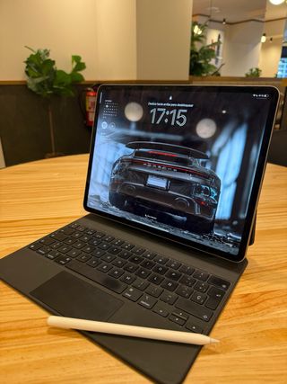 iPad Air 13" M2 Gris Espacial