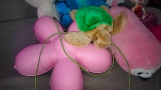 Lote de Peluches,Muñeca y lampara de flor