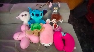 Lote de Peluches,Muñeca y lampara de flor
