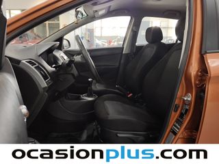 Hyundai i20 1.2 MPI Base 63 kW (85 CV)