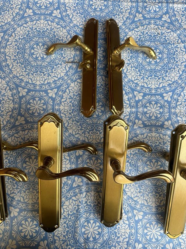 7 Manivelas doradas TUPAI