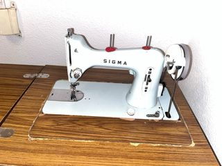 Máquina coser Sigma Antigua
