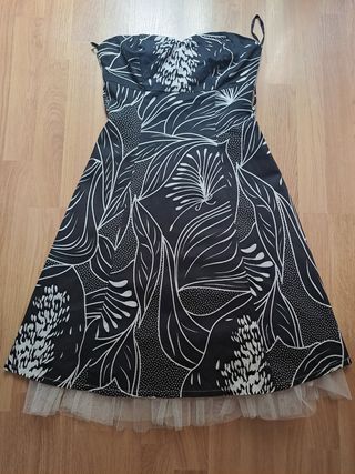 Vestido negro y blanco estampado