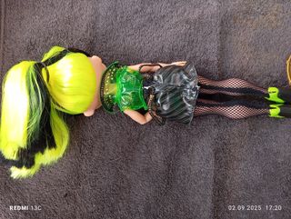 Muñeca LOL Glam Rock + Batería