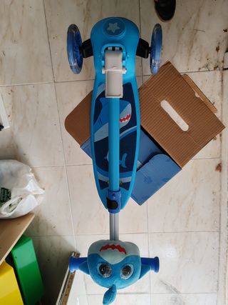 Patinete Infantil Sharky K3YRiders- usado una hora