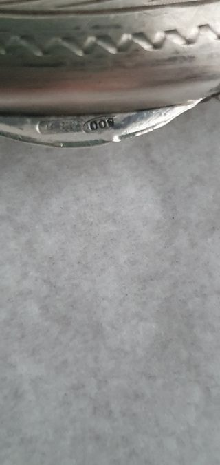 Antichi portapillole in argento e pietre dure