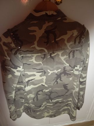 Chaqueta militar Trafaluc