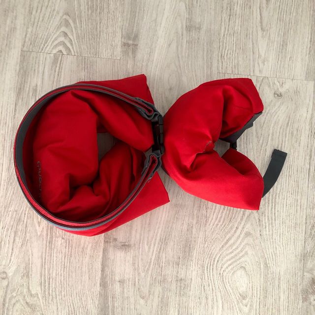 2 Mochilas Quechua enrollables 30L & 100L