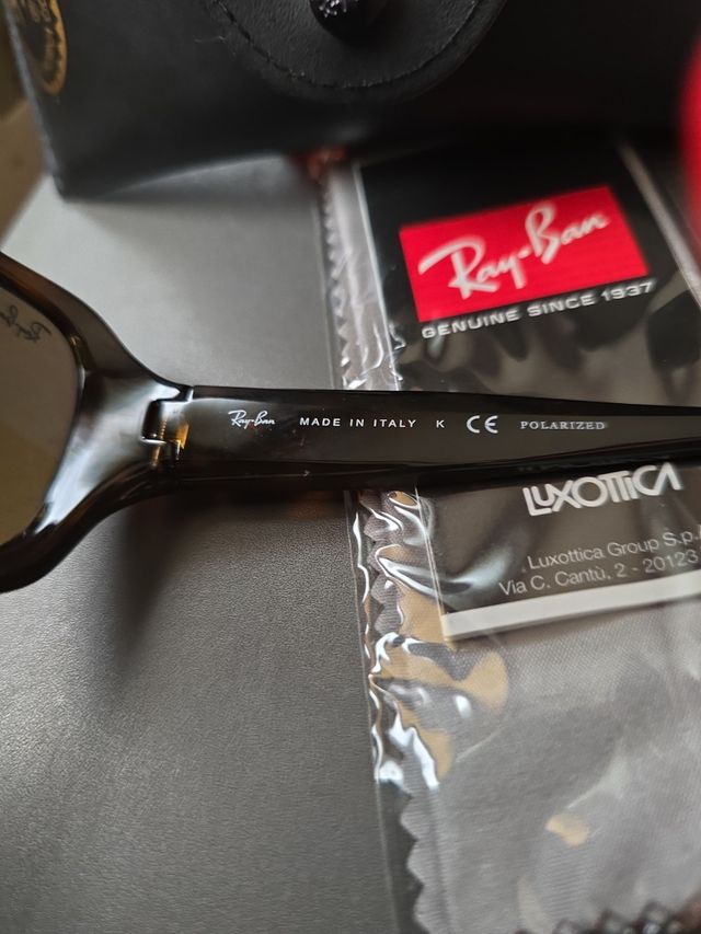 Occhiali da sole Ray-Ban marroni polarizzati
