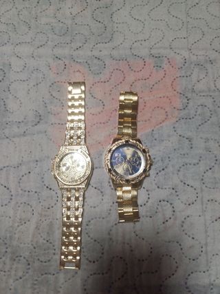 2 Relojes dorados