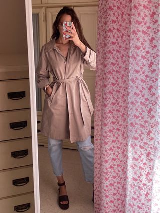 Gabardina beige pimkie