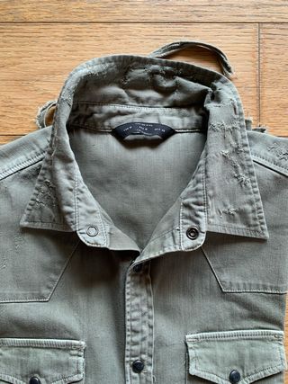 Camicia verde militare – effetto vintage