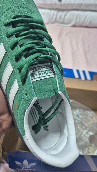 Zapatillas Adidas Spezial Verde. Talla 43