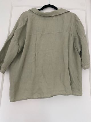 Blusa Zara verde oliva