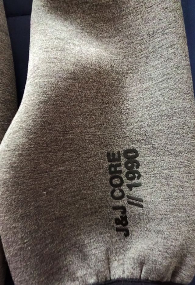 Chaqueta Jack&Jones gris-negra