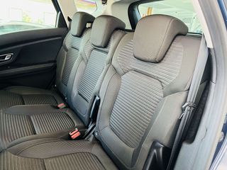 Renault Scénic 1.5 DCI 110 CV 