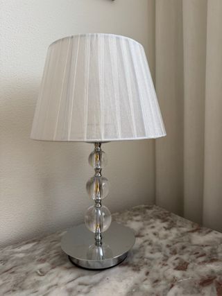 Lámparas mesilla noche - Moderna
(1) 50€/ (2)85€
