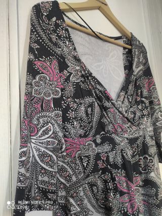 Vestido estampado talla M - Negro/Rosa