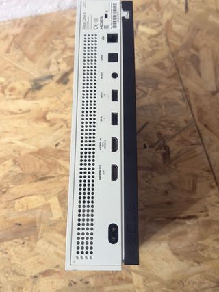 Xbox One S 
