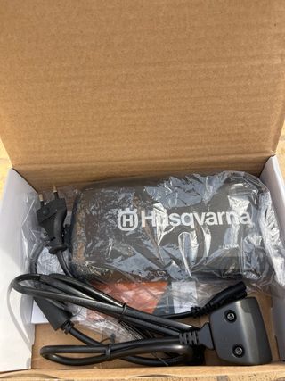 Cargador Husqvarna QC80 - BLi