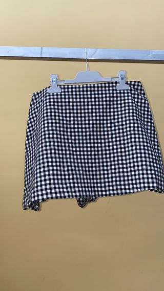 Shorts Falda Zara - Cuadros Blanco&Negro