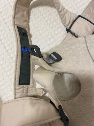 Mochila portabebés BabyBjorn Beige