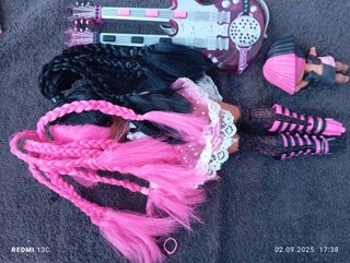 Muñeca LOL Glam Rock + Guitarra