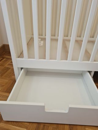 Cuna blanca Ikea con cajones