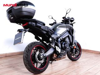 YAMAHA TRACER 9