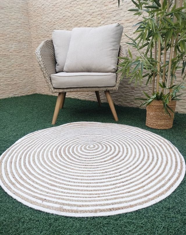 Tapete de Juta Natural com Linhas Brancas