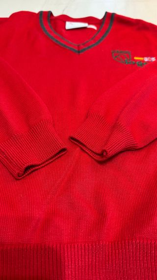 uniformes  colegio Logos