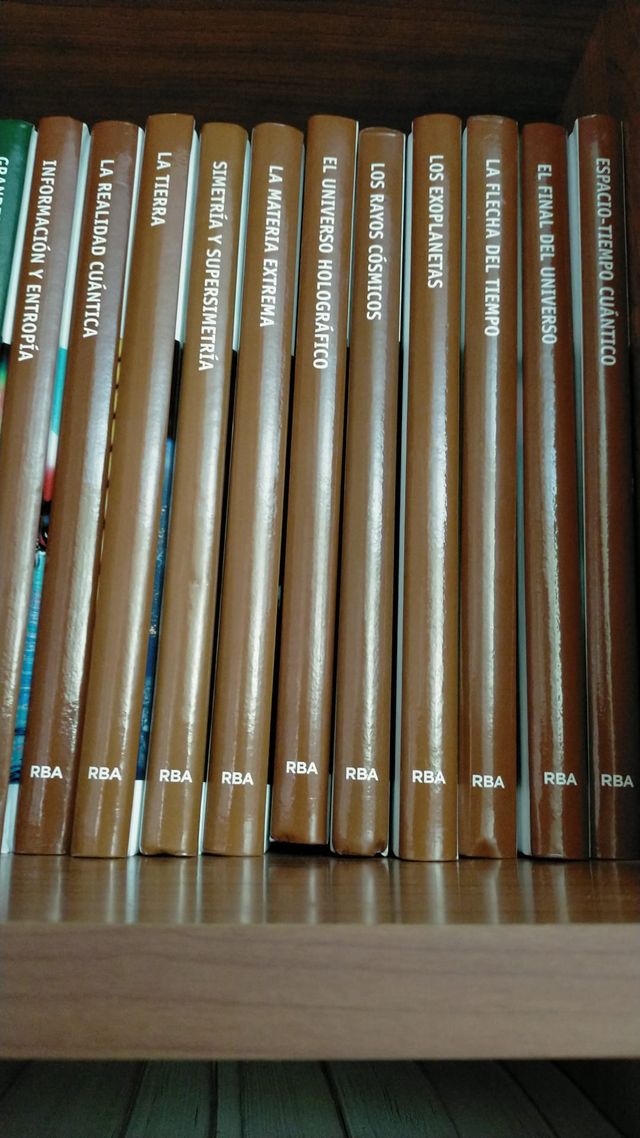 Un Paseo por el Cosmos