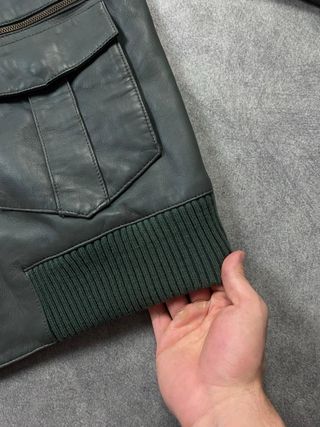 Chaqueta bomber Purificación García verde oliva