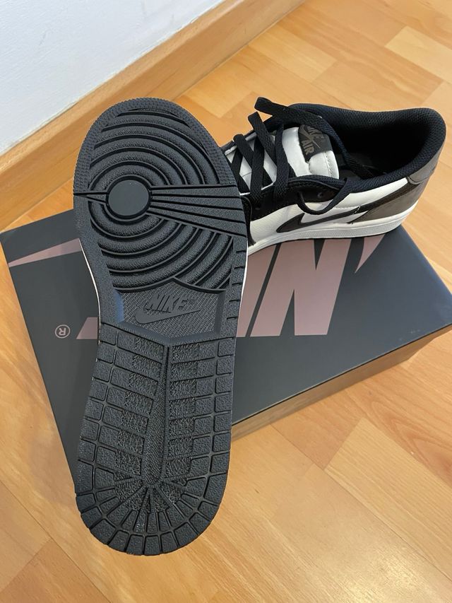 Air Jordan 1 Retro Low OG Mocha