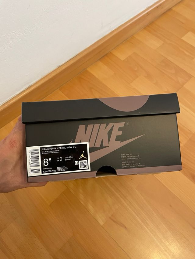 Air Jordan 1 Retro Low OG Mocha