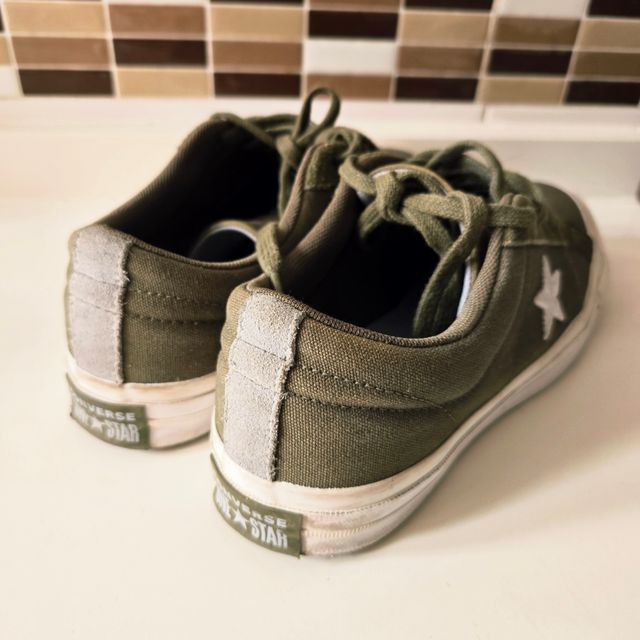 Converse One Star - Verde Oliva - 40